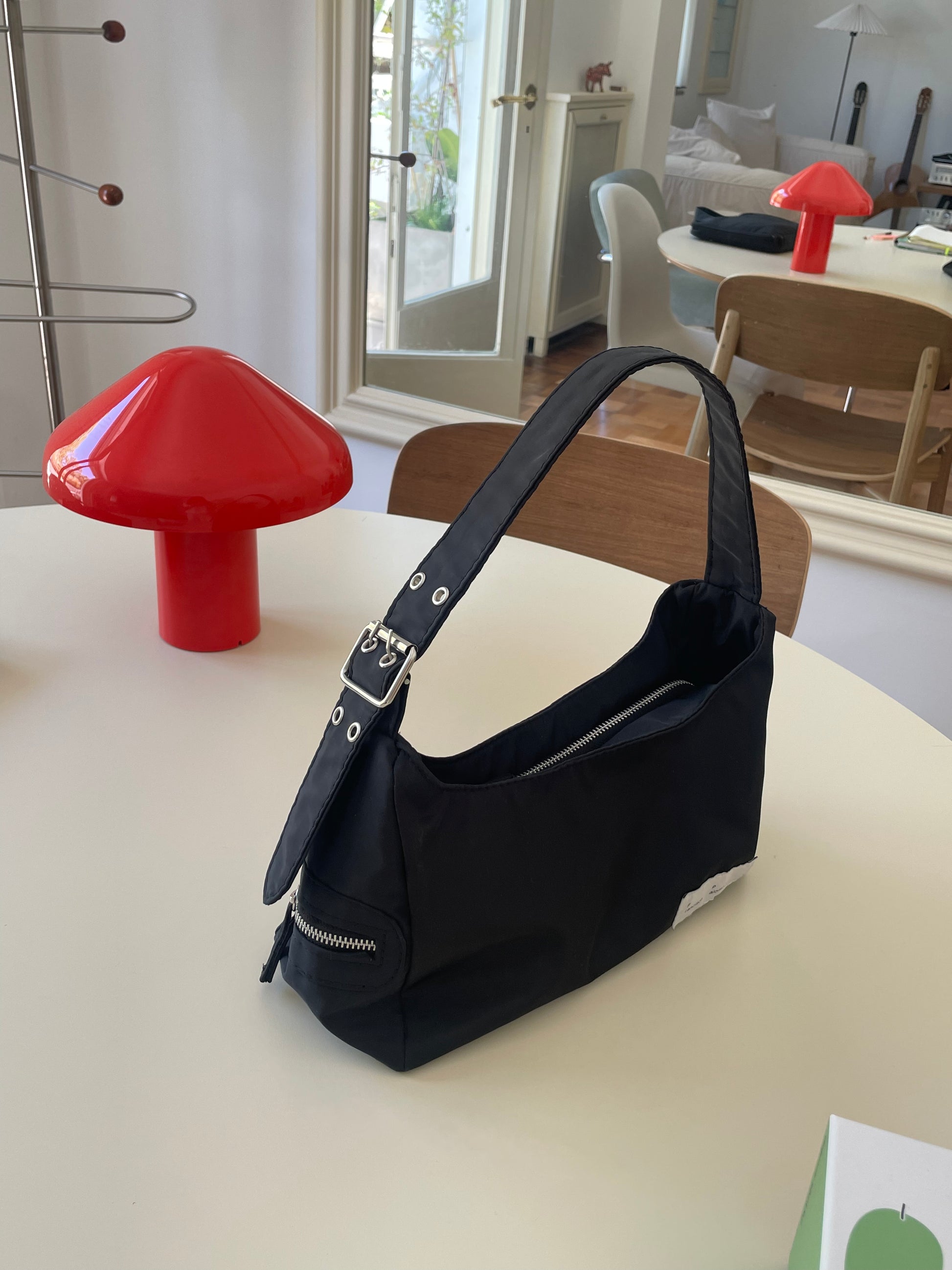 Cartera Britney Negra