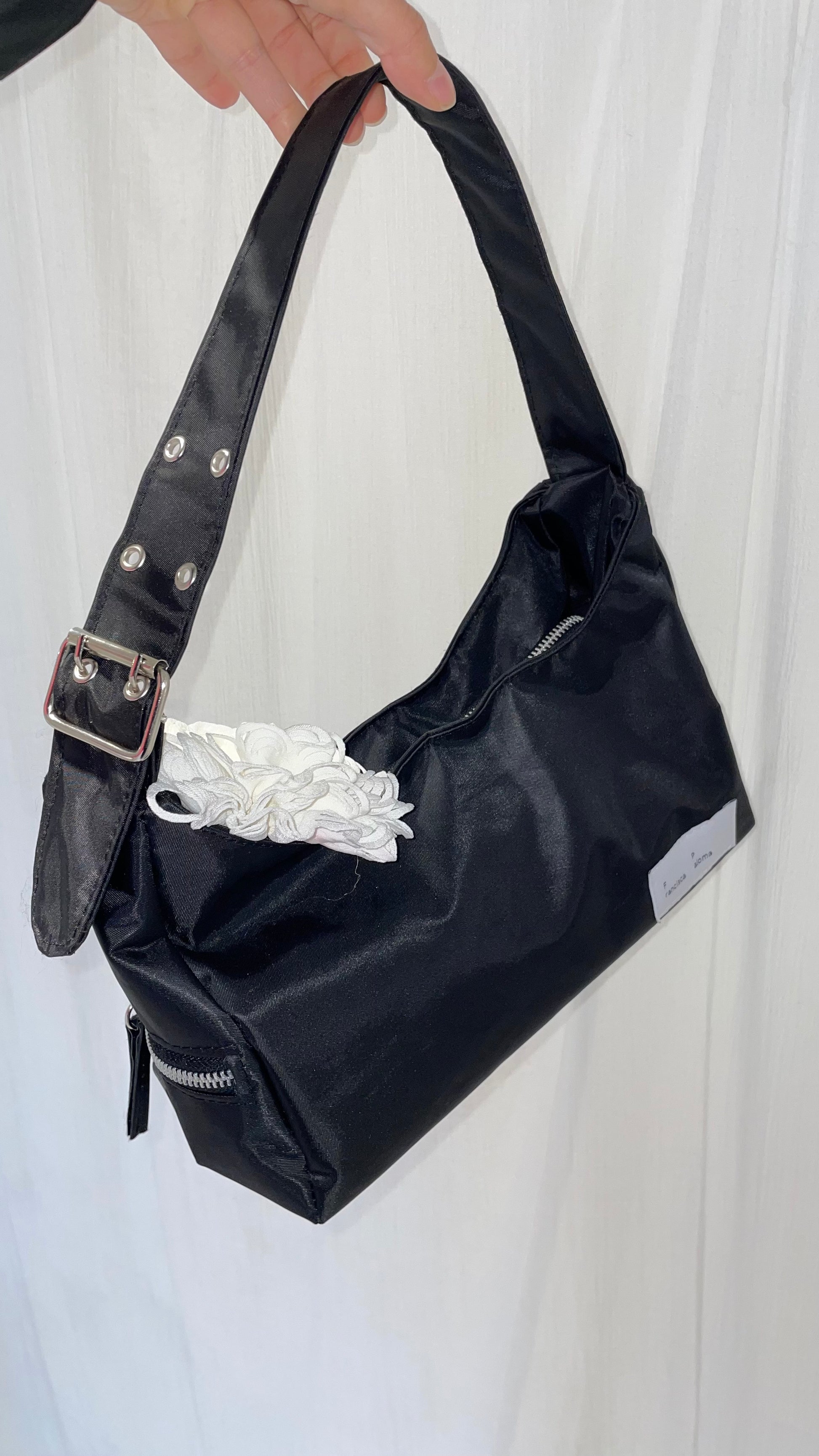 Cartera Britney Negra