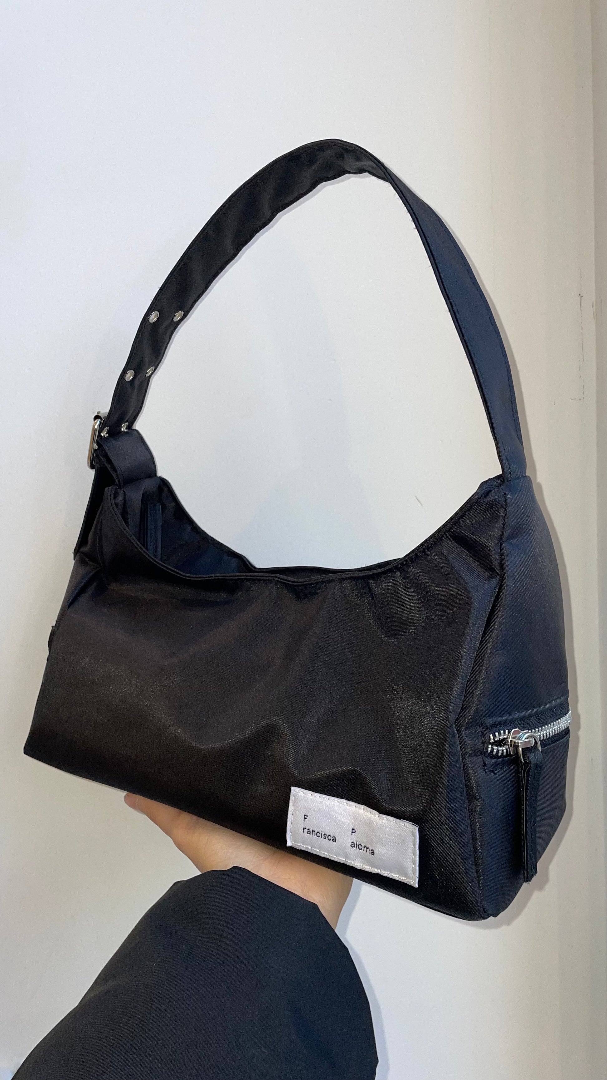 Cartera Britney Negra