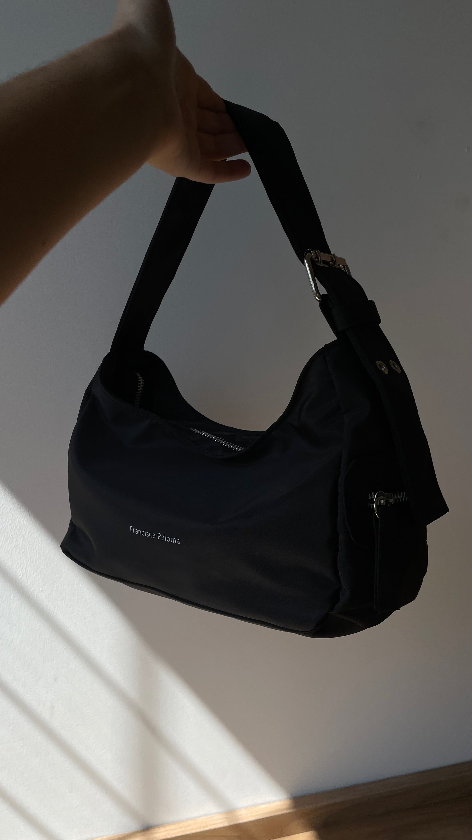Cartera Britney Negra