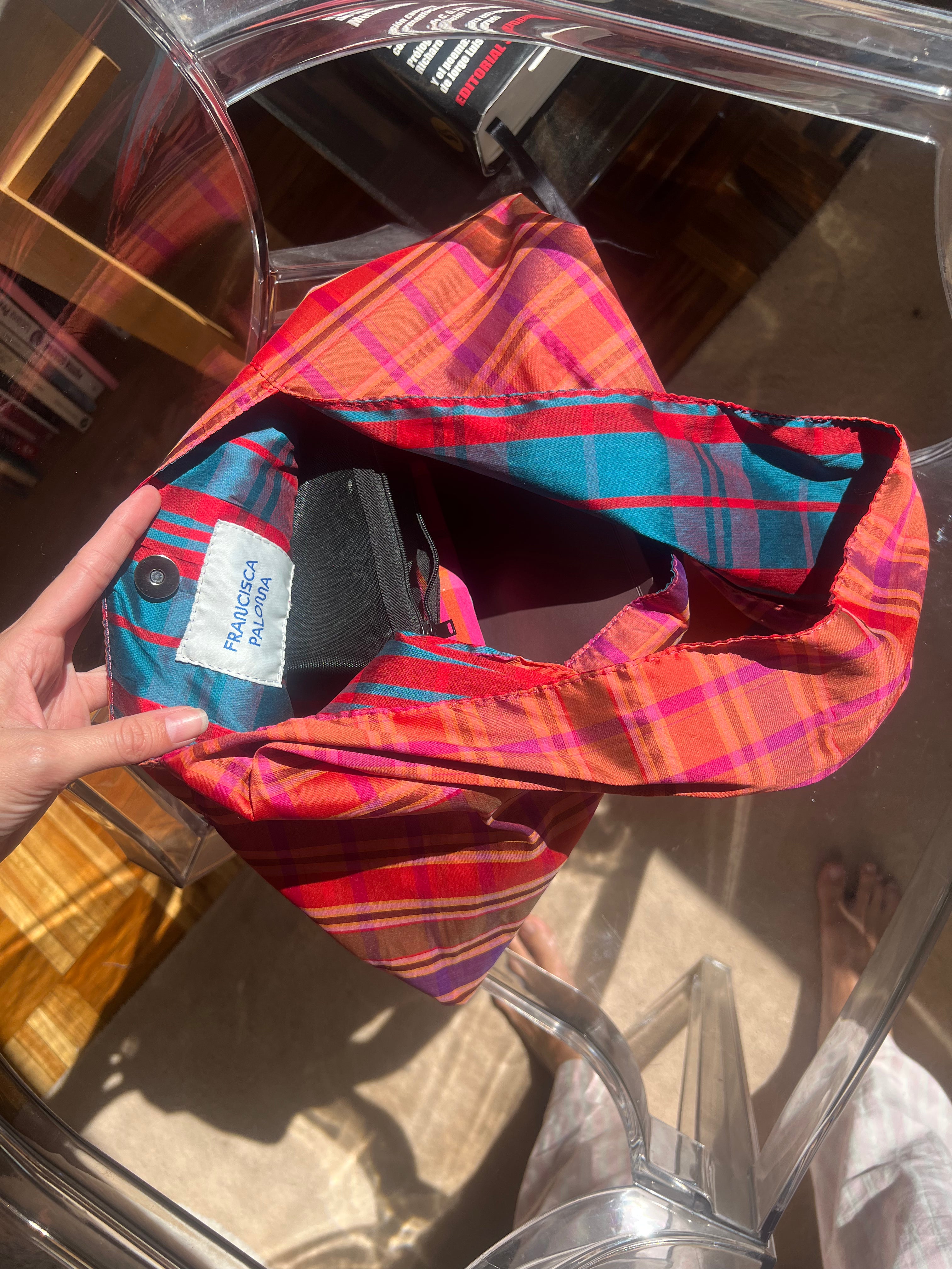 Cartera Combinada Naranja y Turquesa