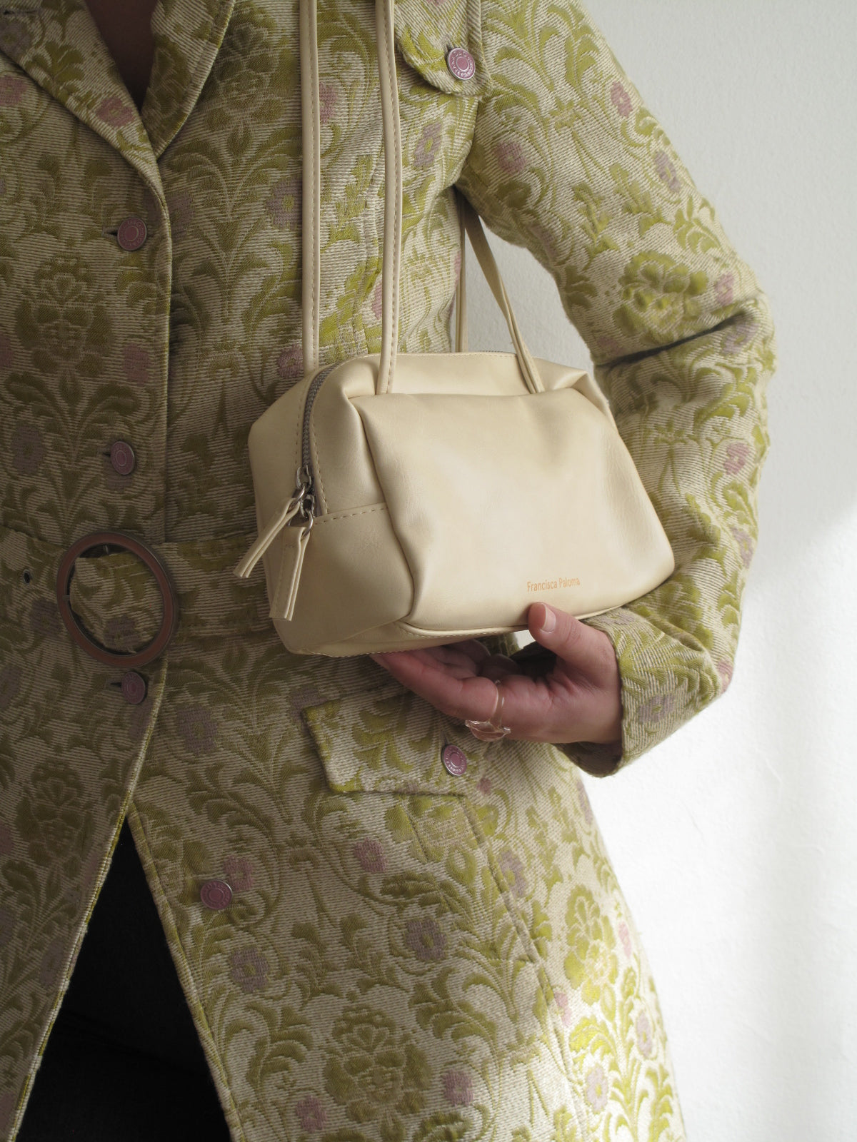 Cartera Cofre Crudo