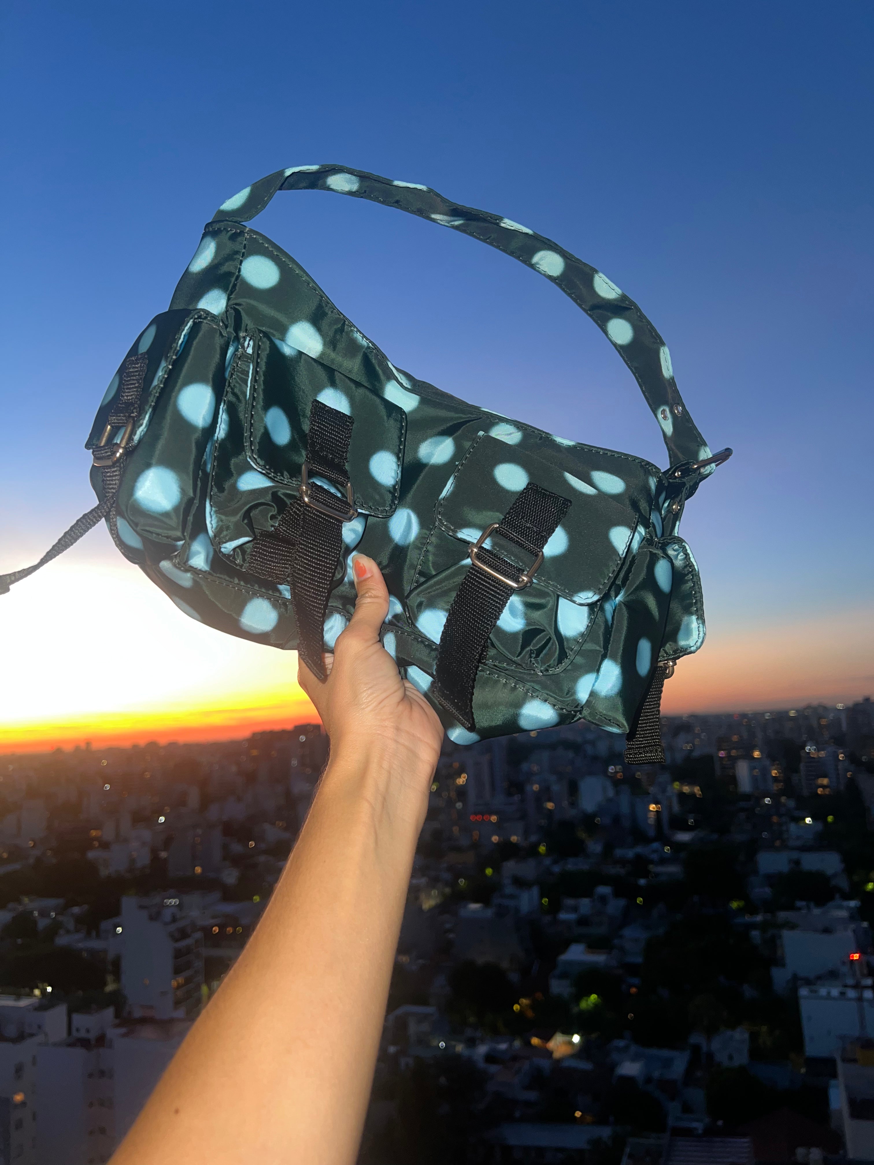 Cartera Britney Lunares Negra