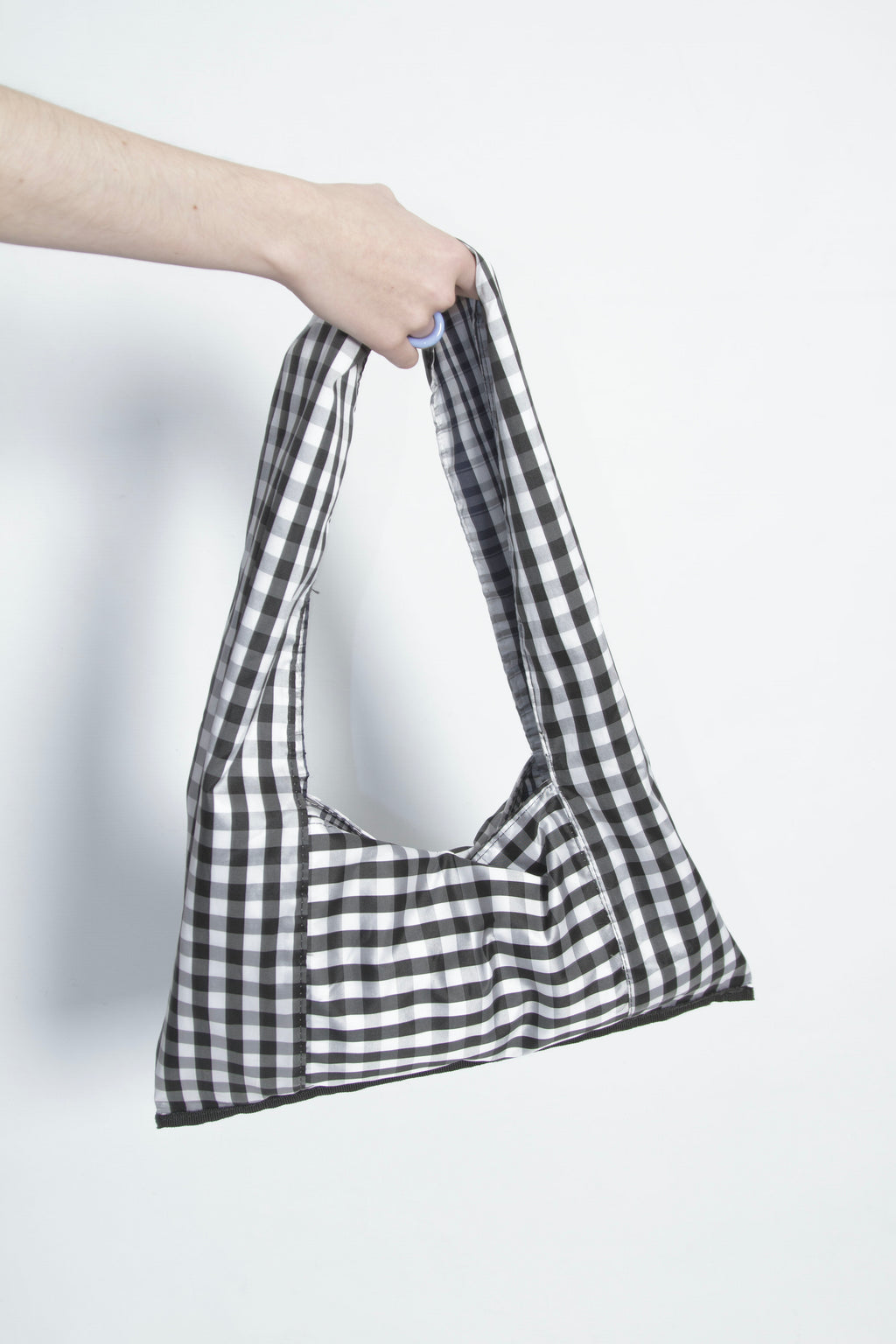 Cartera Combinada Azul y Negra