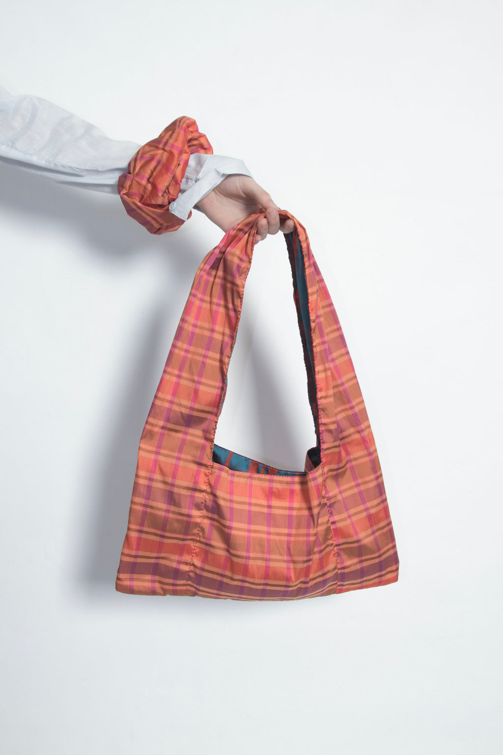 Cartera Combinada Naranja y Turquesa