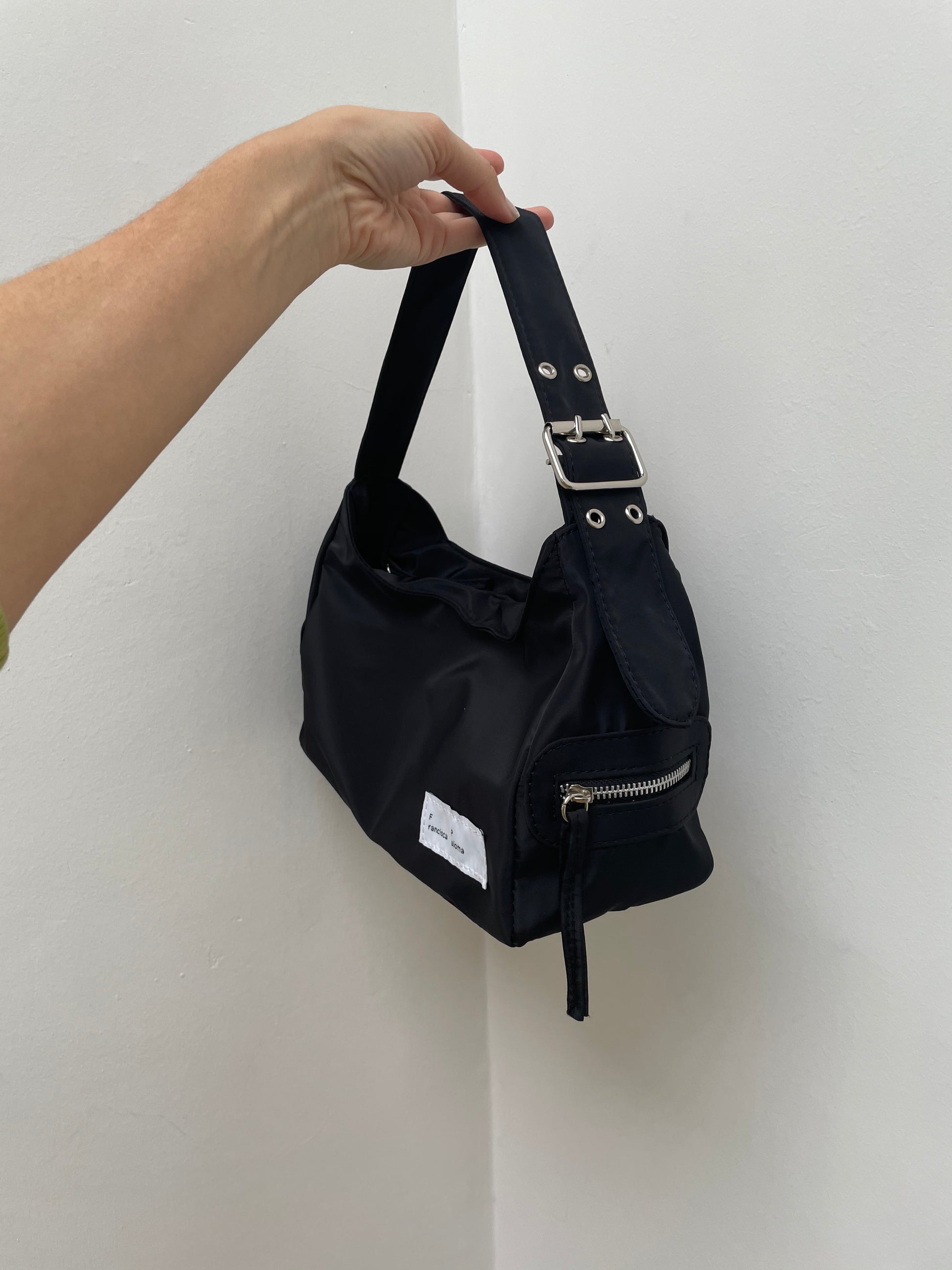 Cartera Britney Negra